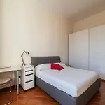 Guesthost - Bright Near Piazza Bologna Apartament Rzym