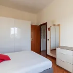 Apartament Guesthost - Bright Near Piazza Bologna Rzym